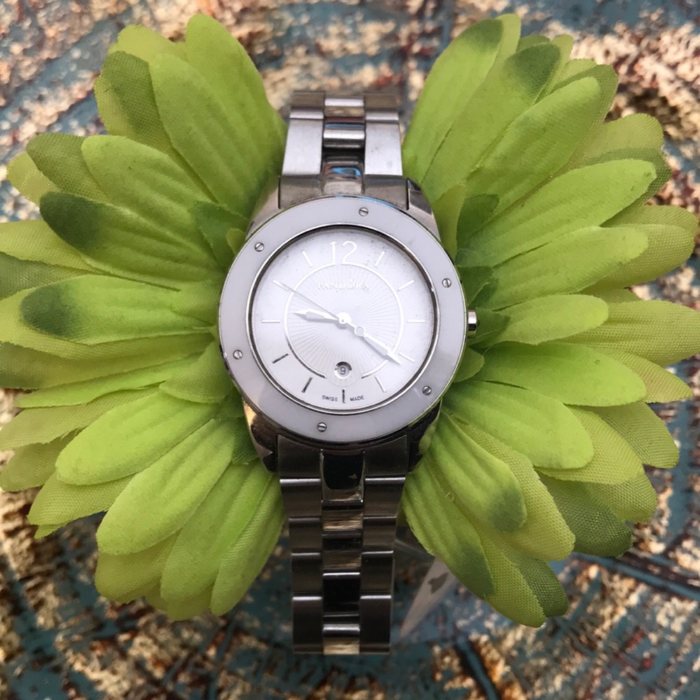 Pandora Watch